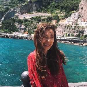 Meet your Posher, Marisa